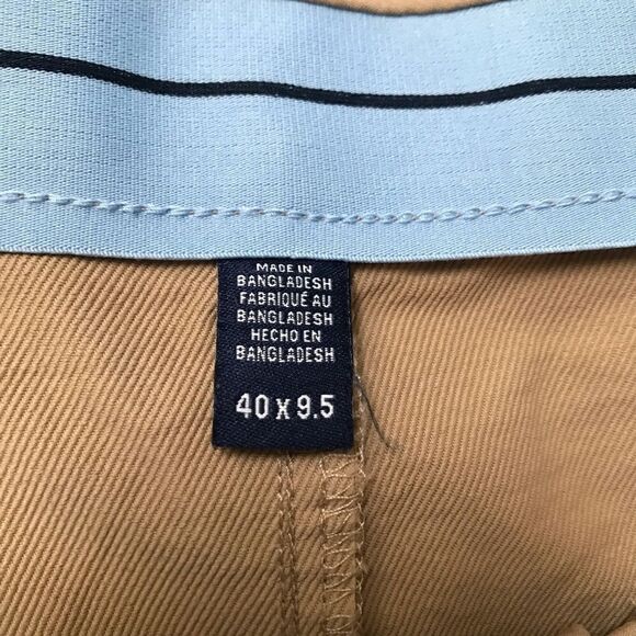 Izod flat front tan shorts 40* - Picture 5 of 7